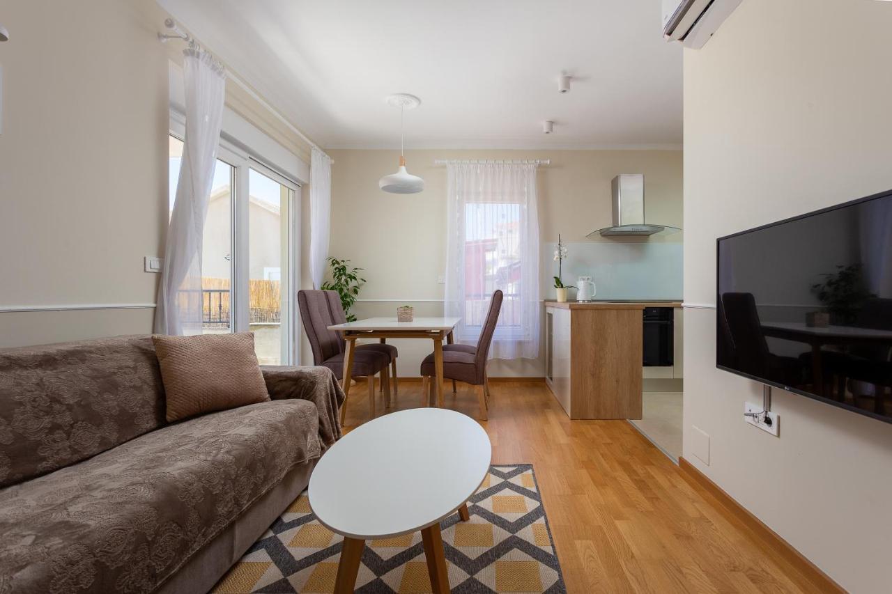 Gajo Deluxe Apartment Trogir Exterior photo